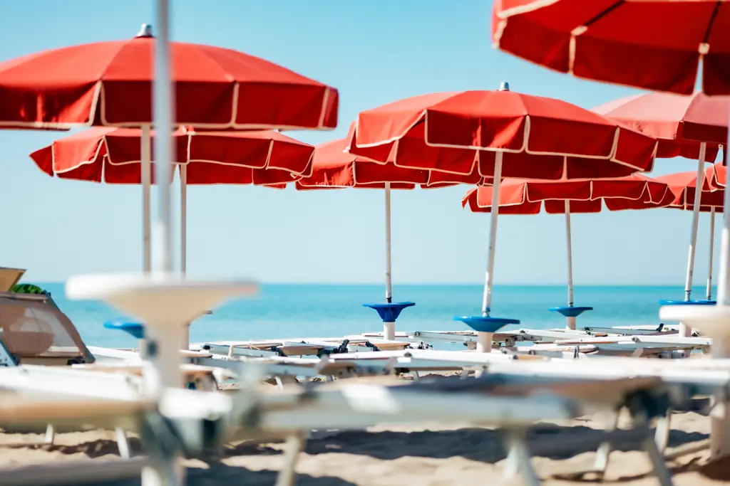 Spiaggia_31x1024